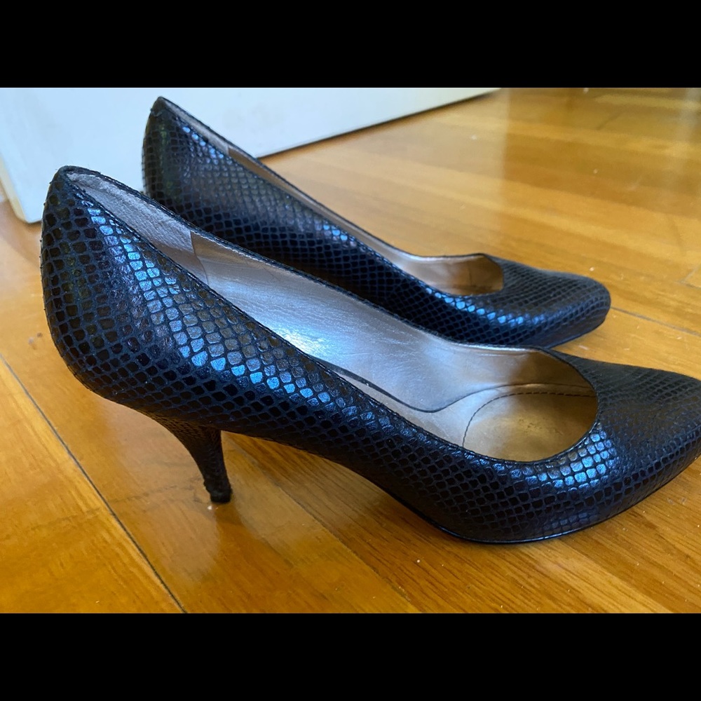 Black DKNY 3 inch Black heels